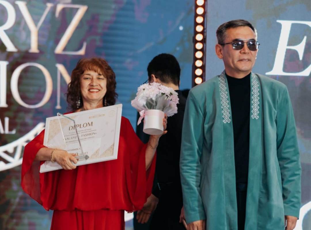 Порно трахается тендер невозможности